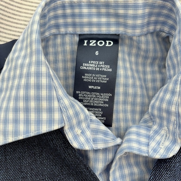 Boys 4 piece blue suit - Picture 4 of 4